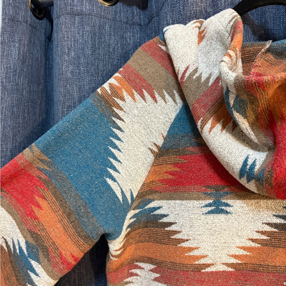 Cozy Multicolor Patterned Women's Pullover - image 9